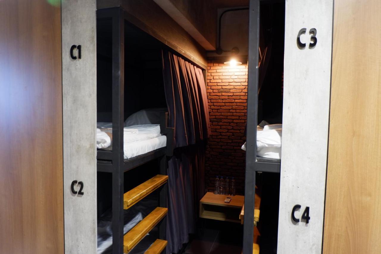 Bangkok Bed Place Extérieur photo